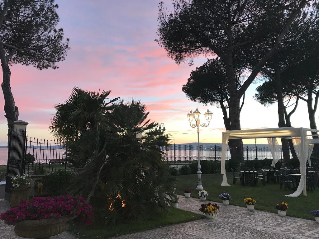 Hotel Holiday Sul Lago Bolsena Exteriér fotografie